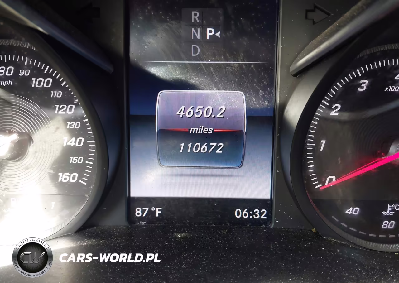 2016 Mercedes-Benz C 300 VIN:55SWF4JB4GU125576 - 14