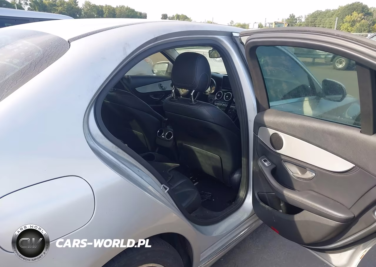 2016 Mercedes-Benz C 300 VIN:55SWF4JB4GU125576 - 8