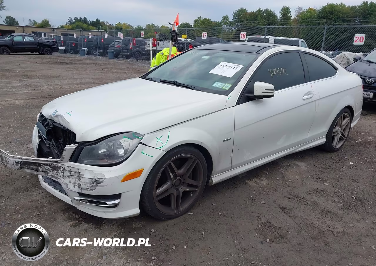 2012 Mercedes-Benz C 350 Sport 4Matic VIN:WDDGJ8JB2CF898571 - 2