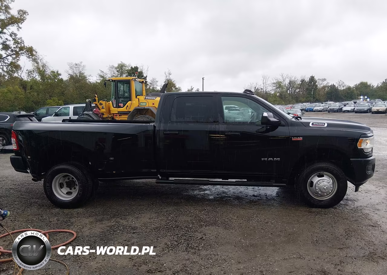 2021 Ram 3500 Tradesman 4X4 8' Box VIN:3C63RRGJXMG665695 - 18