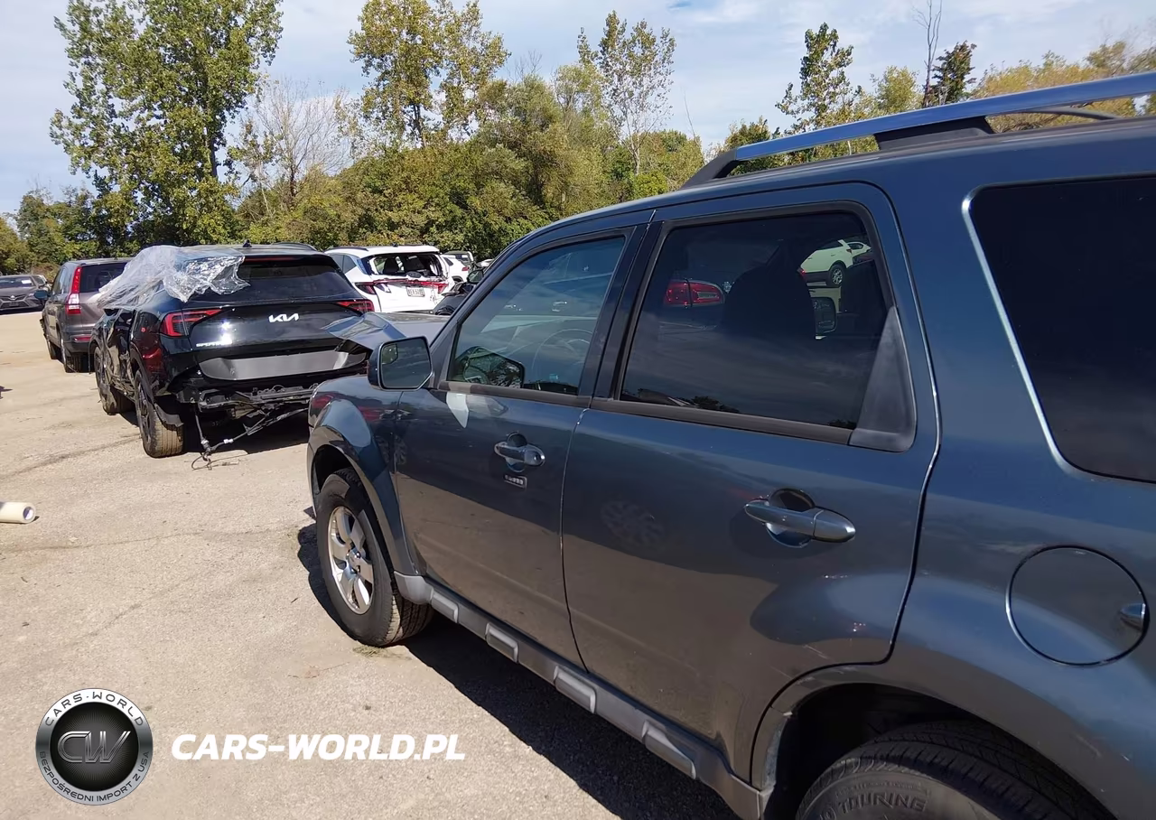 2010 Ford Escape Limited VIN:1FMCU0EG8AKD00989 - 14