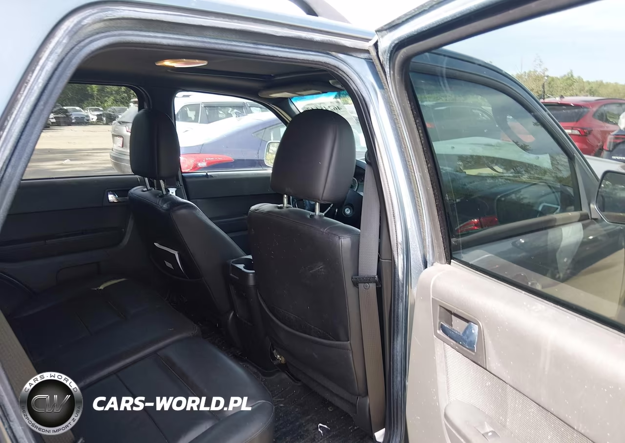 2010 Ford Escape Limited VIN:1FMCU0EG8AKD00989 - 8
