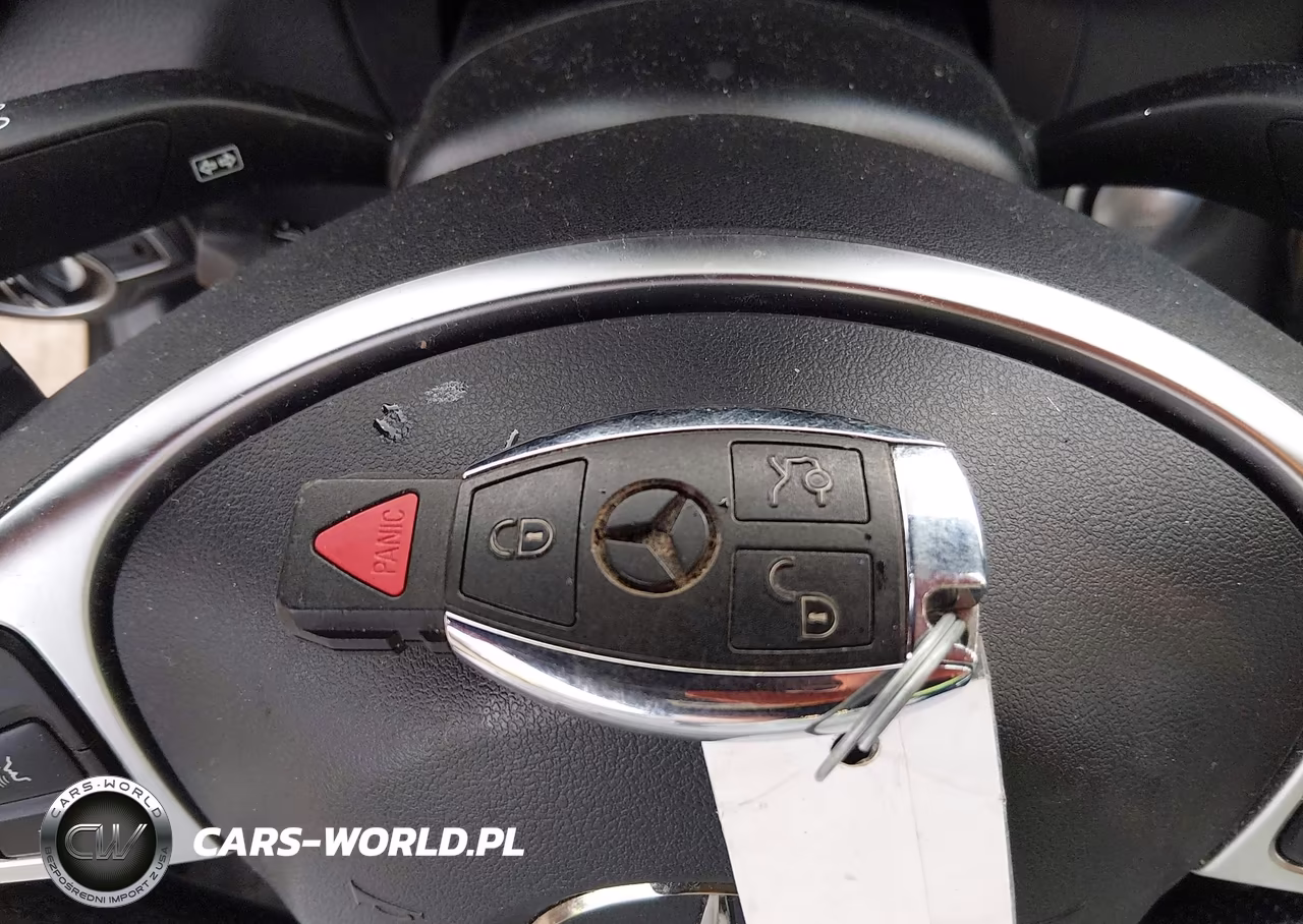 2017 Mercedes-Benz C 300 4Matic VIN:WDDWJ4KB0HF371039 - 11