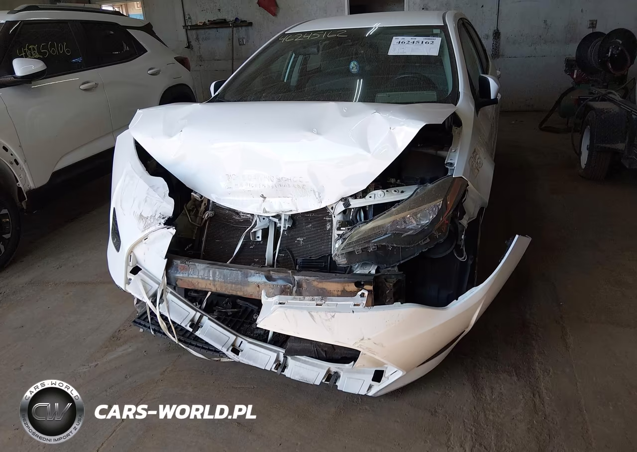 2017 Toyota Corolla Le VIN:2T1BURHE3HC775556 - 6