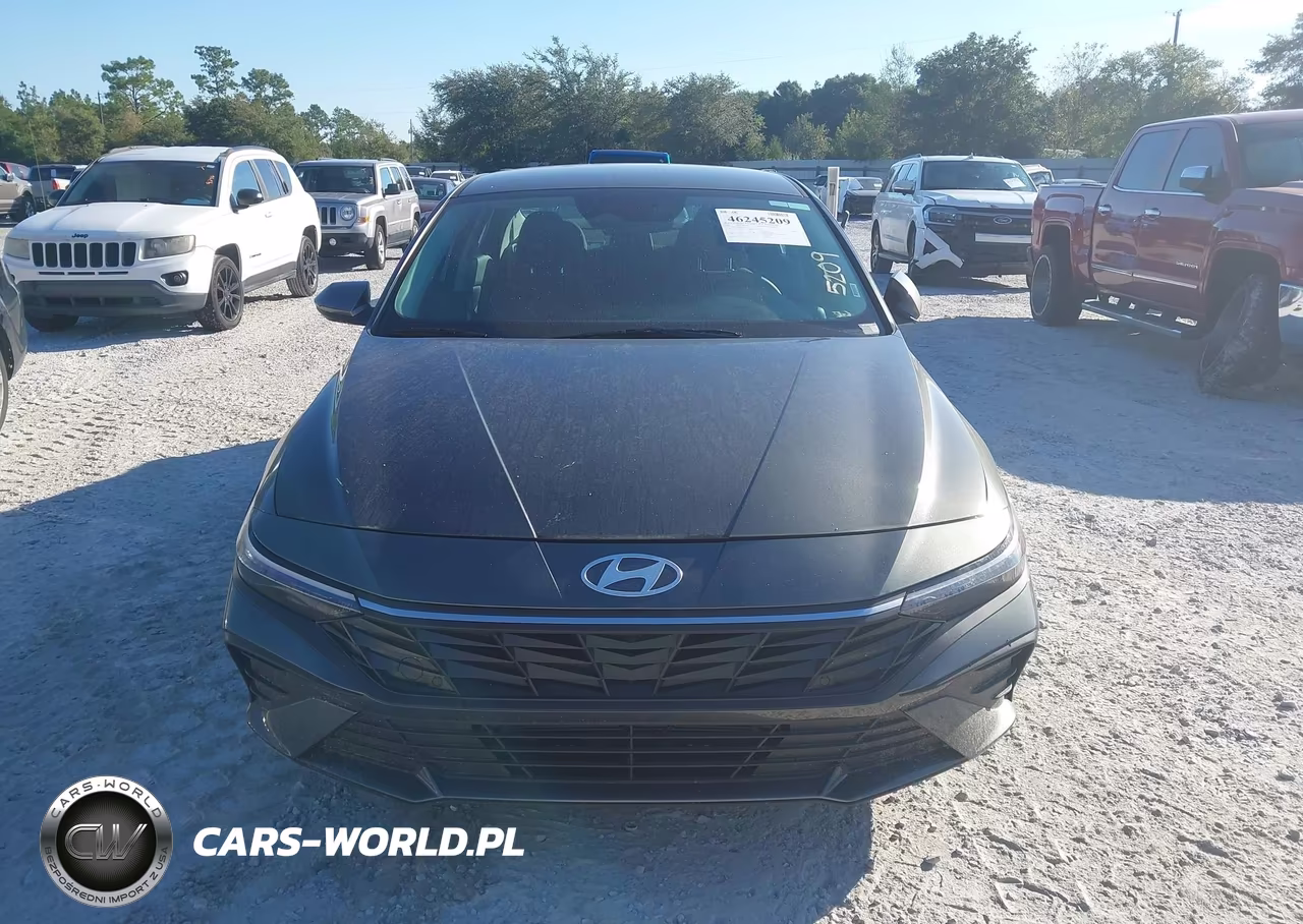 2026 Hyundai Elantra Hybrid Blue VIN:KMHLM4DJ0TU198633 - 12