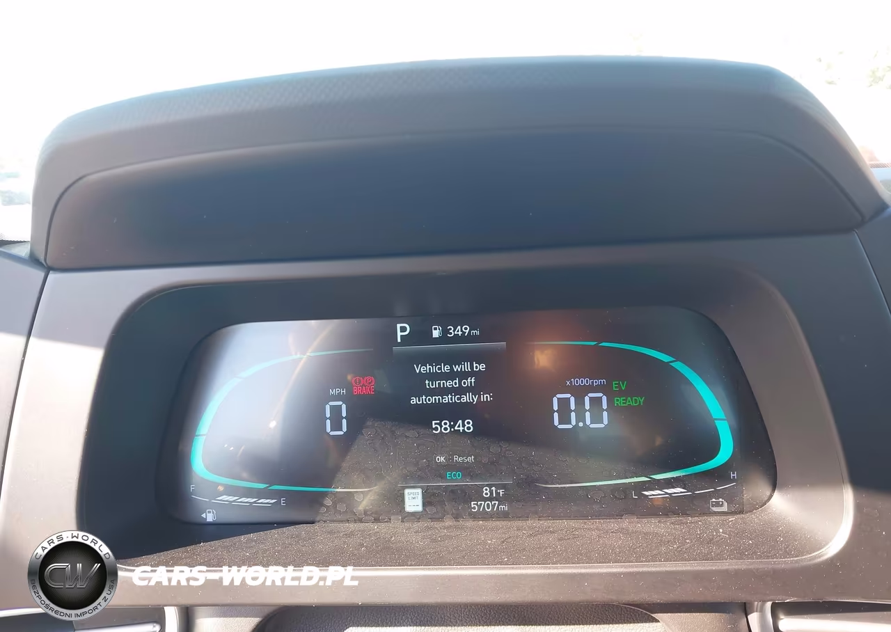2026 Hyundai Elantra Hybrid Blue VIN:KMHLM4DJ0TU198633 - 7