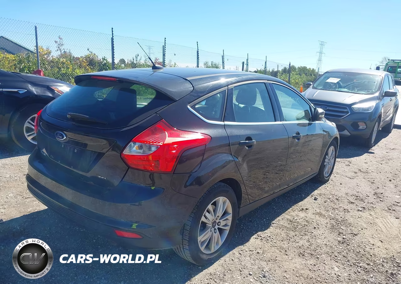 2012 Ford Focus Sel VIN:1FAHP3M23CL363686 - 4