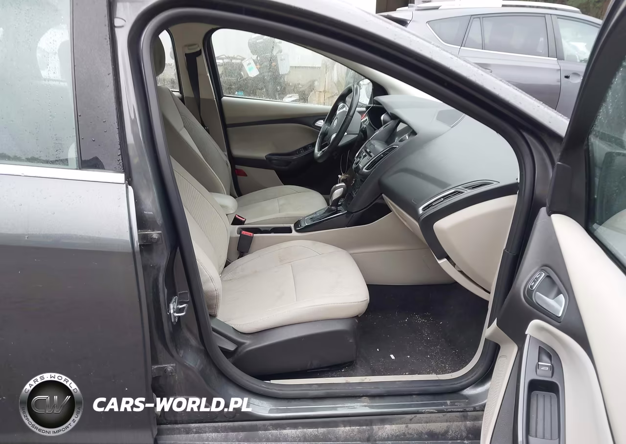 2017 Ford Focus Electric VIN:1FADP3R4XHL269921 - 5