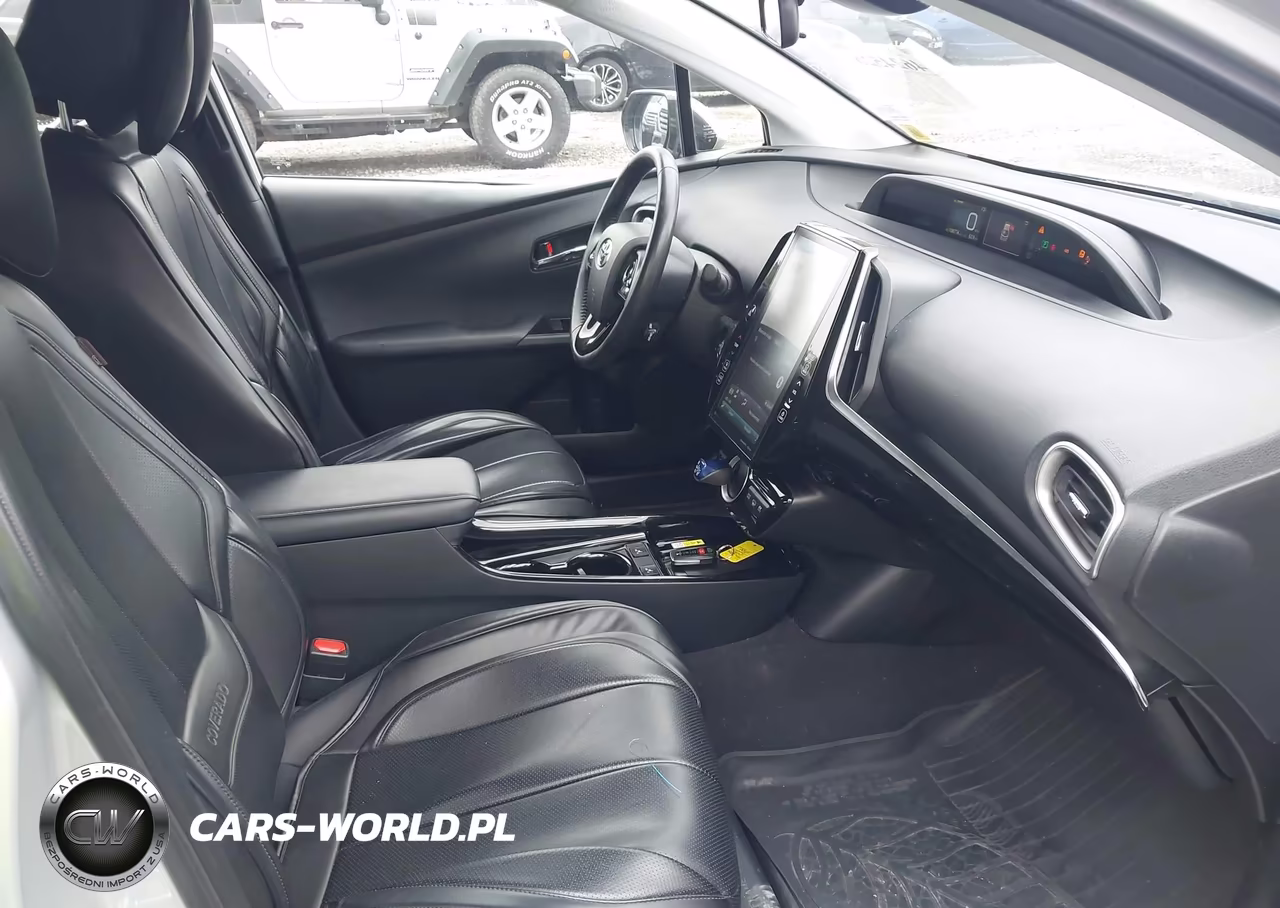 2020 Toyota Prius Prime Xle VIN:JTDKARFPXL3155382 - 5