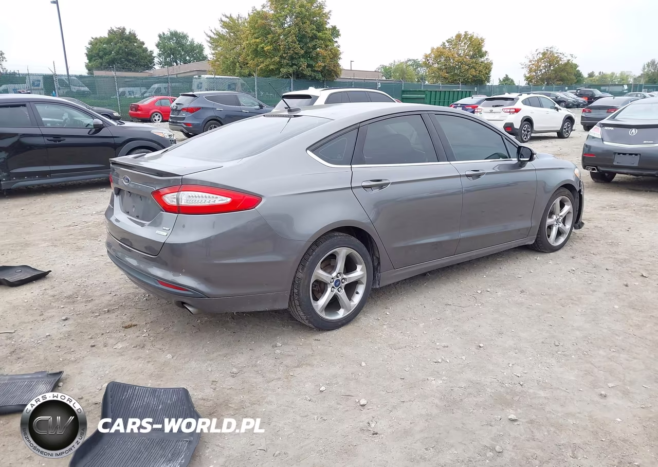 2013 Ford Fusion Se VIN:3FA6P0HR8DR375154 - 4
