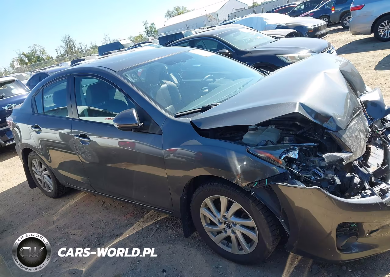 2013 Mazda Mazda3 I Grand Touring VIN:JM1BL1W72D1765592 - 13