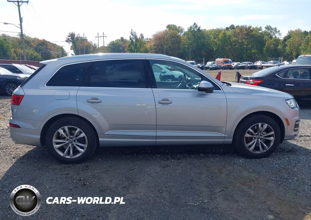 2018 Audi Q7 2.0T Premium VIN:WA1LHAF72JD009285 - 13