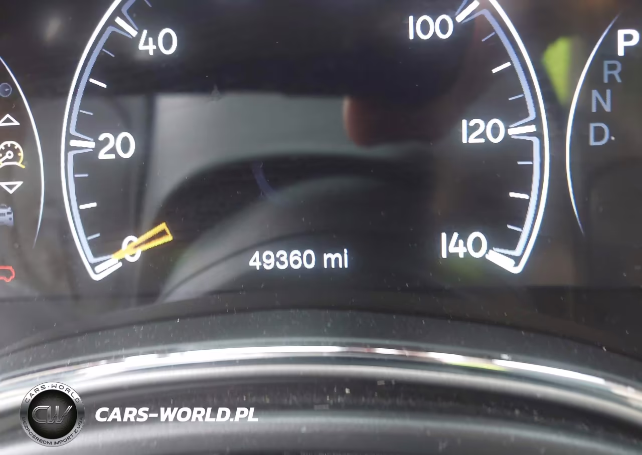 2019 Jeep Grand Cherokee Laredo E 4X4 VIN:1C4RJFAG6KC766108 - 14