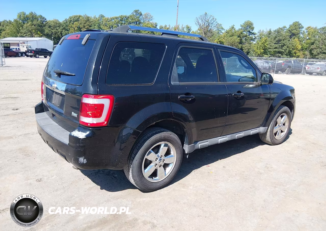 2010 Ford Escape Limited VIN:1FMCU9EG9AKB65669 - 4