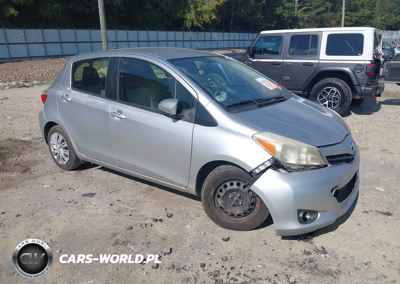 2014 Toyota Yaris Le (Tmc-Cbu Plant) – zdjęcie 1 z 17