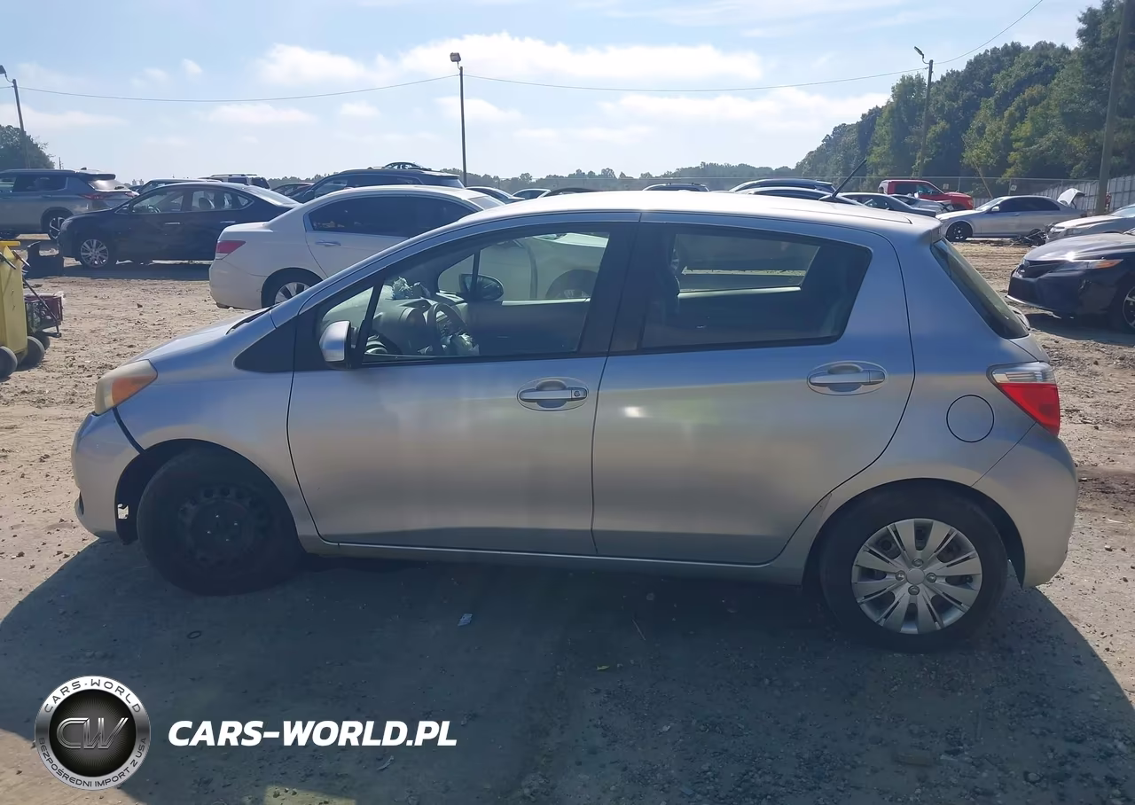 2014 Toyota Yaris Le (Tmc-Cbu Plant) VIN:JTDKTUD30ED576926 - 14