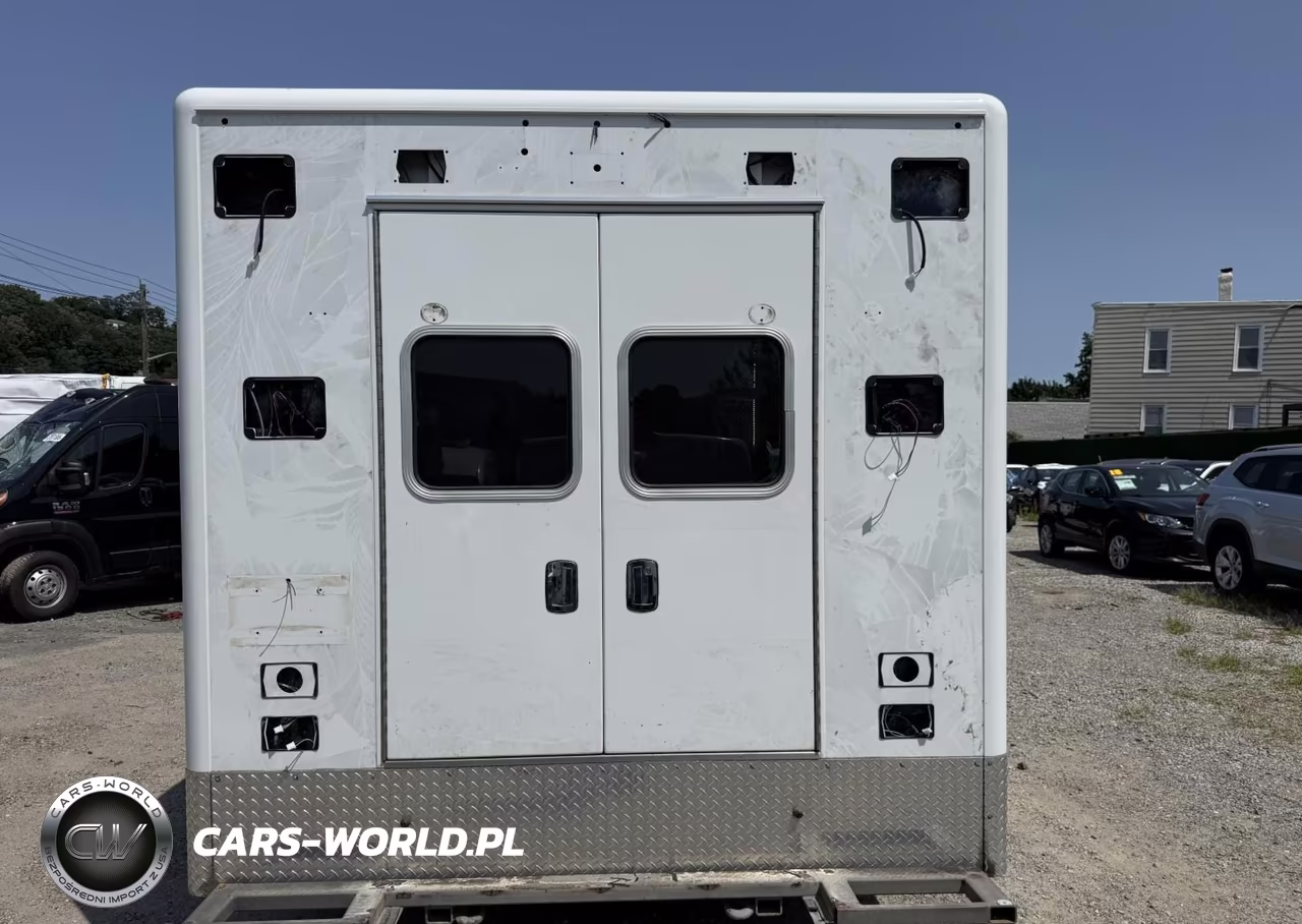 2022 Ram 4500 Chassis Tradesman-Slt VIN:3C7WRLCL7NG187346 - 8