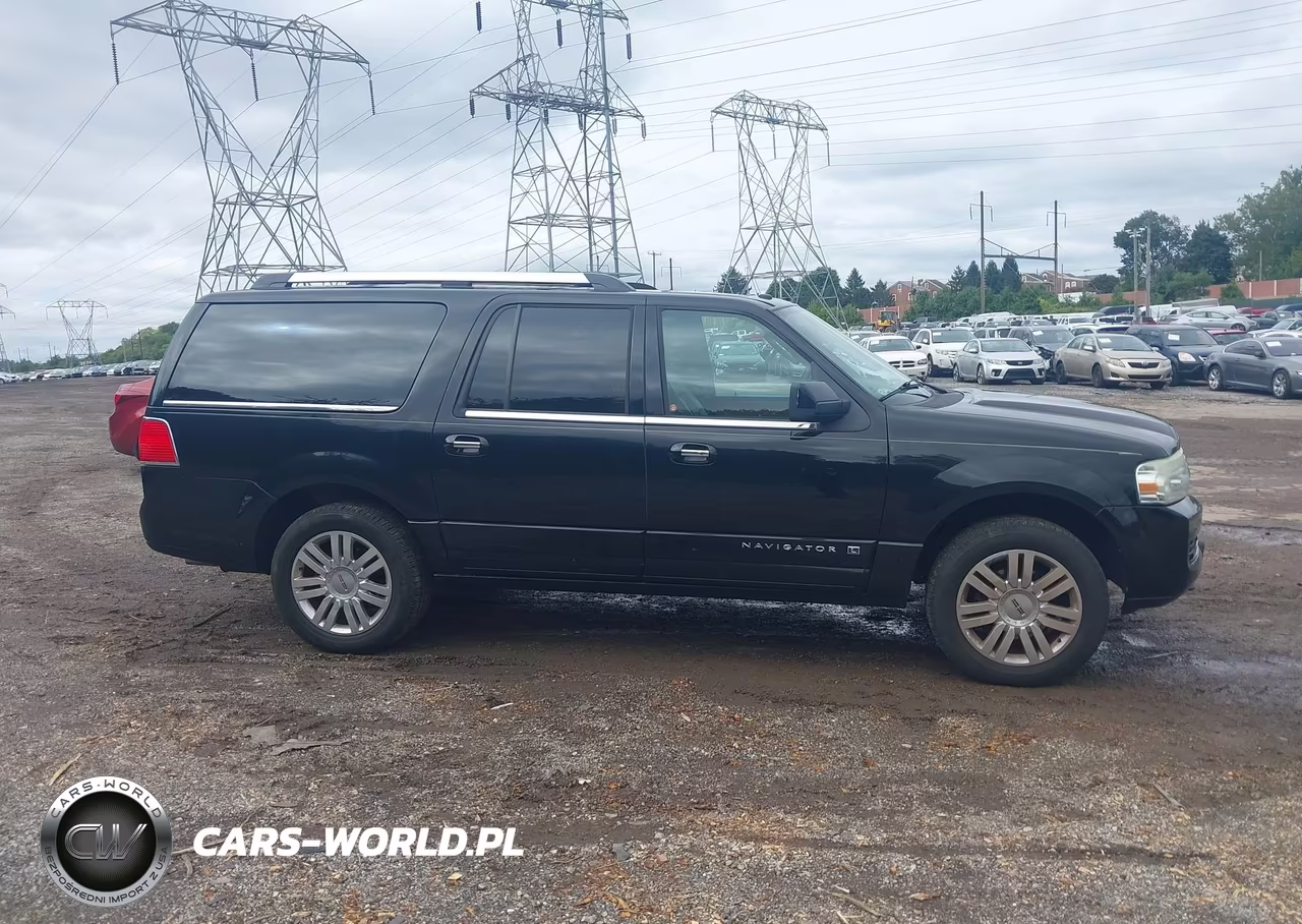 2011 Lincoln Navigator L VIN:5LMJJ3J56BEJ09994 - 13