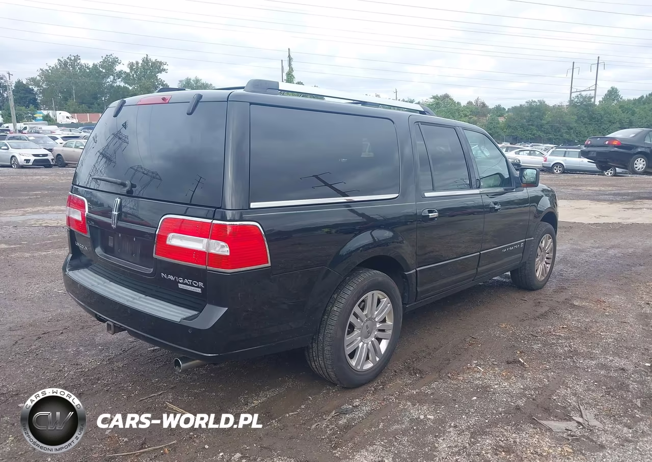 2011 Lincoln Navigator L VIN:5LMJJ3J56BEJ09994 - 4