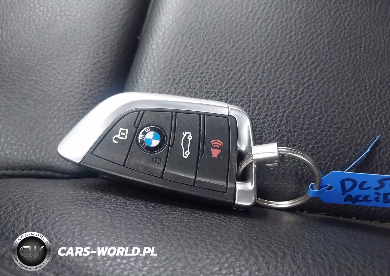 2019 BMW X2 xDrive28I VIN:WBXYJ5C59K5N69944 - 11