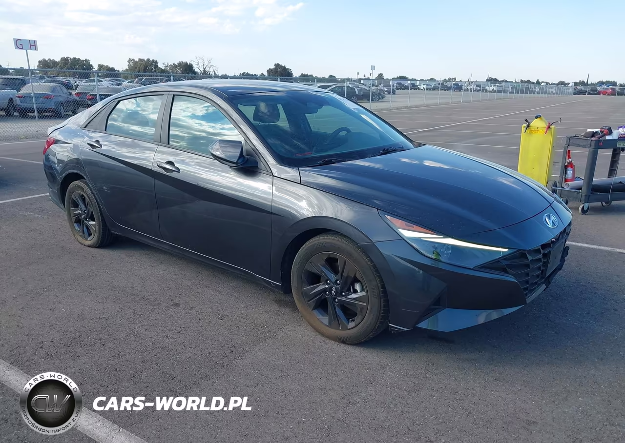 2021 Hyundai Elantra Sel