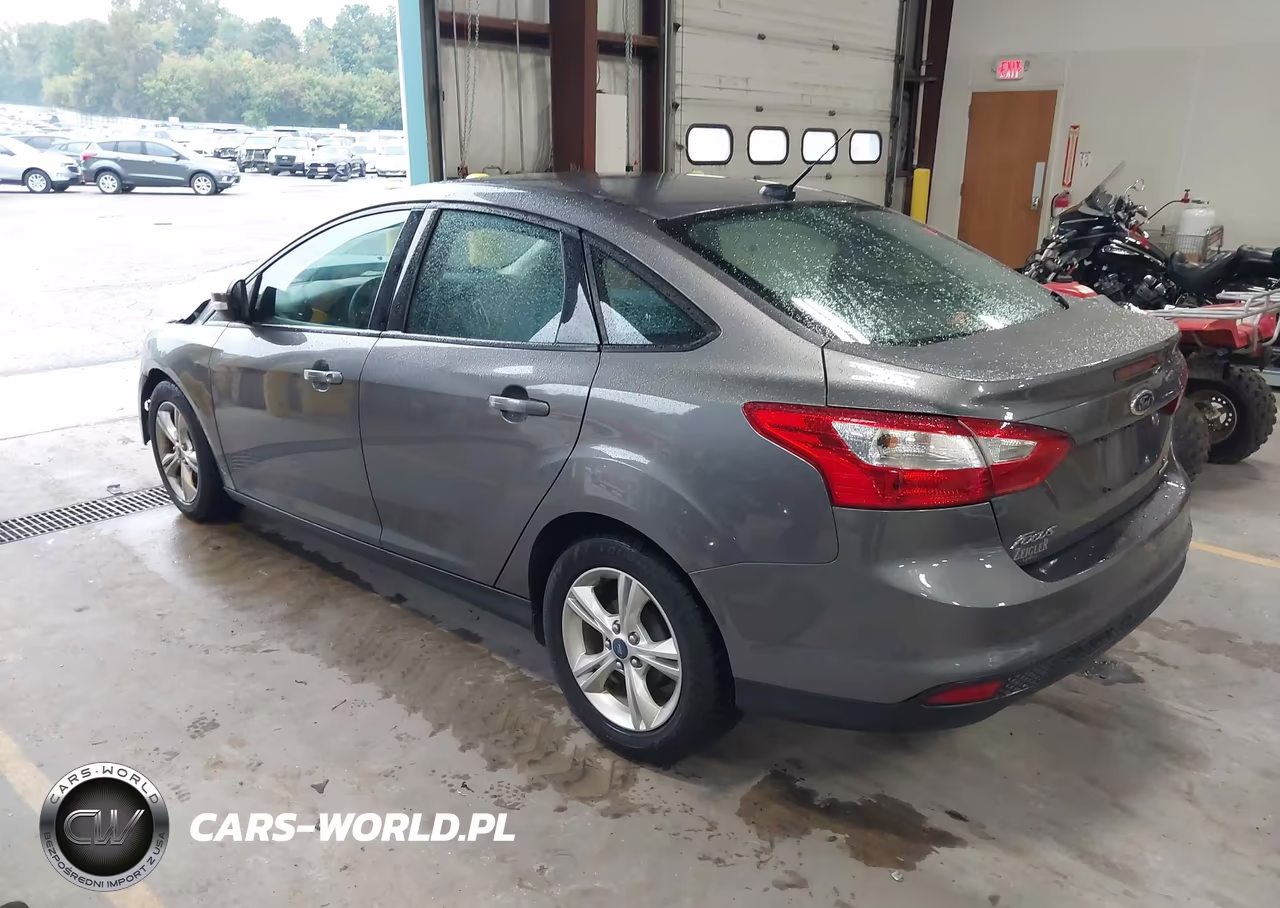 2013 Ford Focus Se VIN:1FADP3F23DL243254 - 3