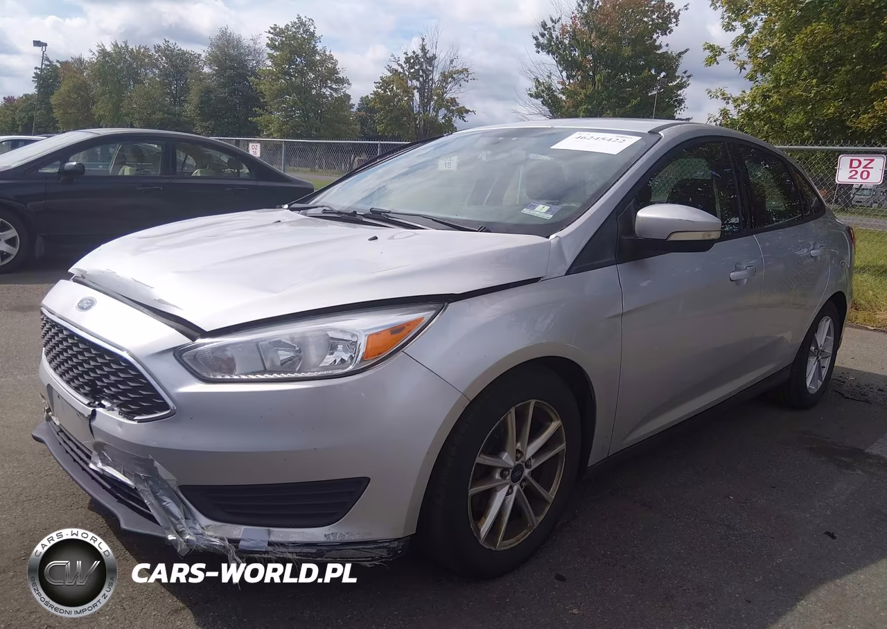 2017 Ford Focus Se VIN:1FADP3F2XHL217658 - 2
