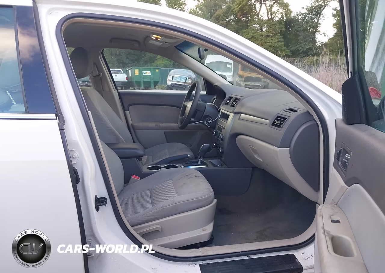 2012 Ford Fusion Se VIN:3FAHP0HA8CR206799 - 5