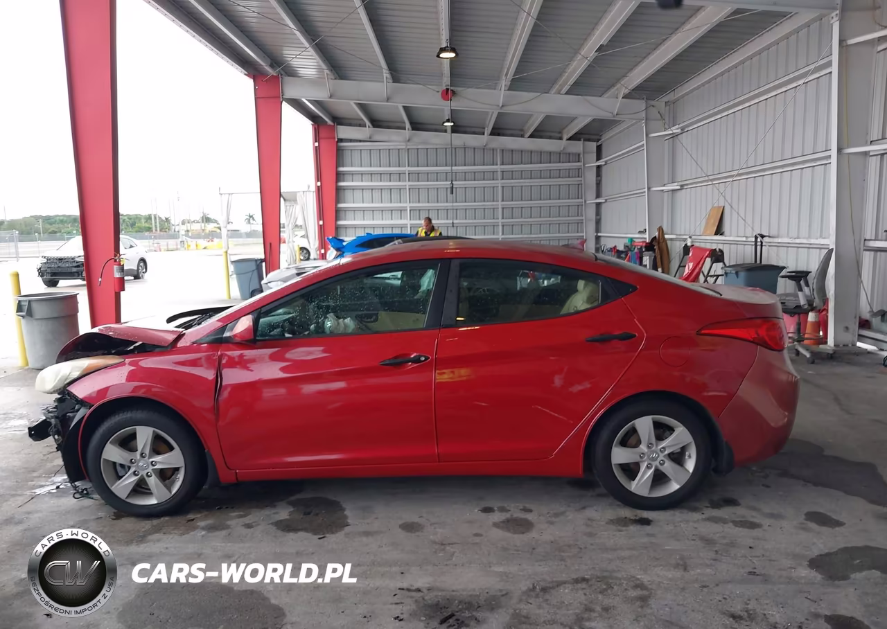 2013 Hyundai Elantra Gls VIN:KMHDH4AE4DU966664 - 14