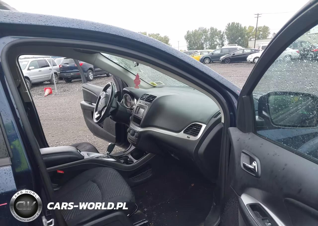 2018 Dodge Journey Se Awd VIN:3C4PDDAGXJT172675 - 5