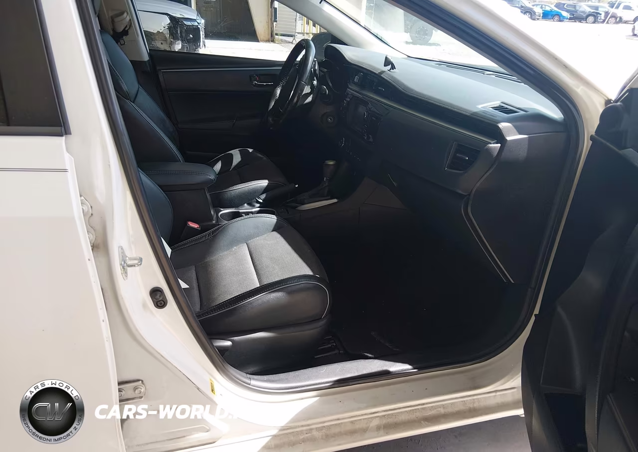 2015 Toyota Corolla S Plus VIN:5YFBURHE8FP361251 - 5