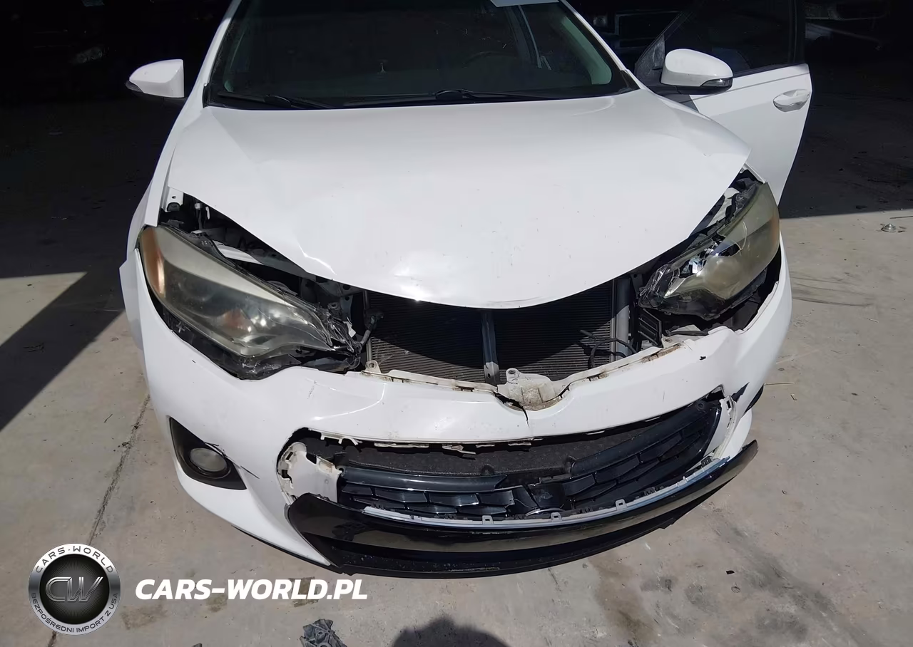 2015 Toyota Corolla S Plus VIN:5YFBURHE8FP361251 - 6