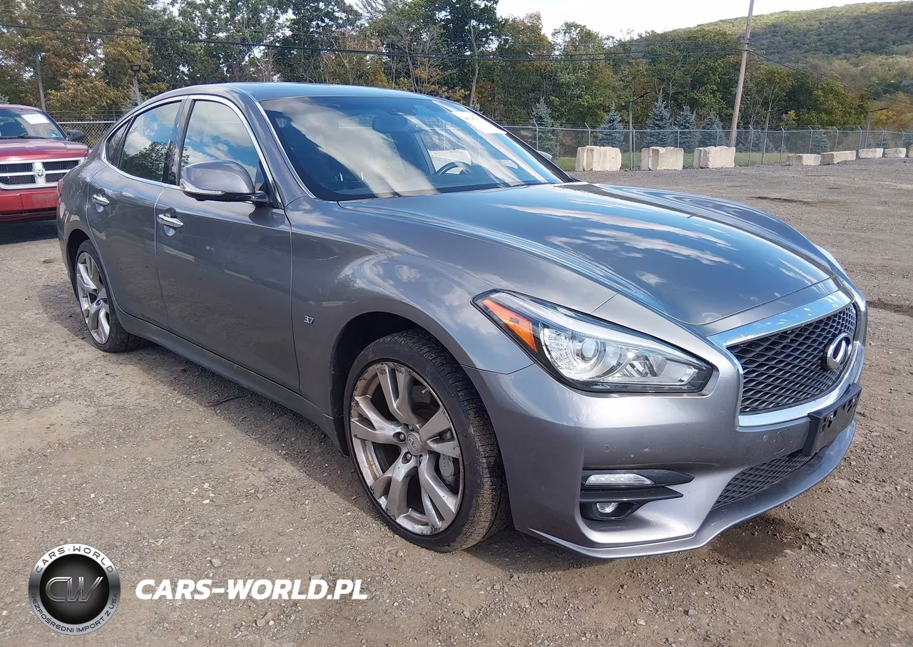 2017 Infiniti Q70 3.7X