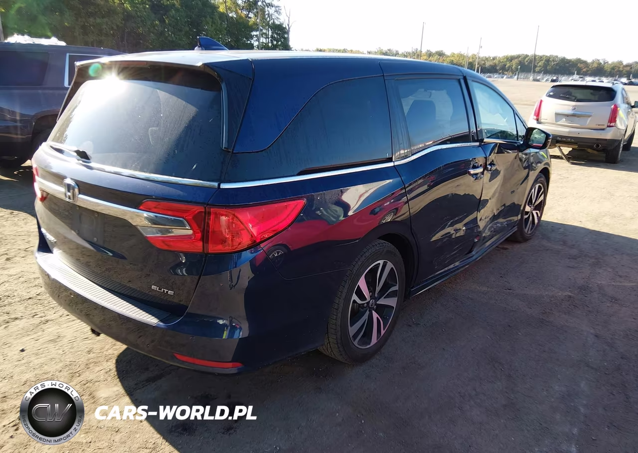 2019 Honda Odyssey Elite VIN:5FNRL6H92KB067126 - 4