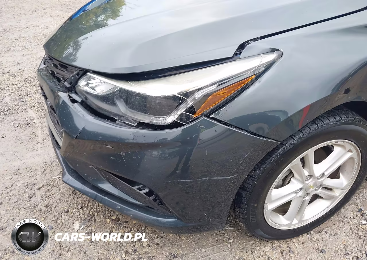 2018 Chevrolet Cruze Lt Auto VIN:1G1BE5SM7J7180618 - 18