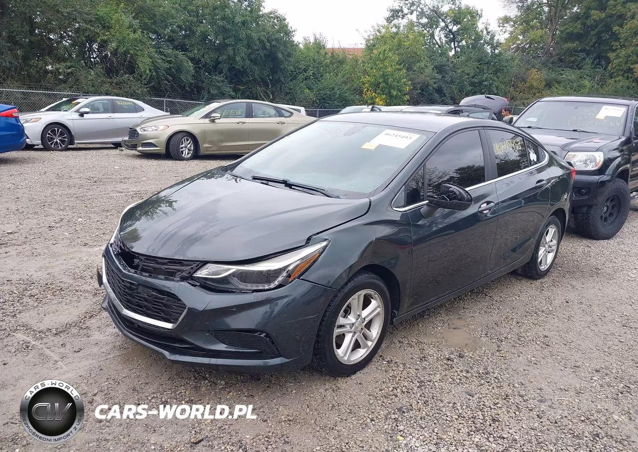 2018 Chevrolet Cruze Lt Auto VIN:1G1BE5SM7J7180618 - 2