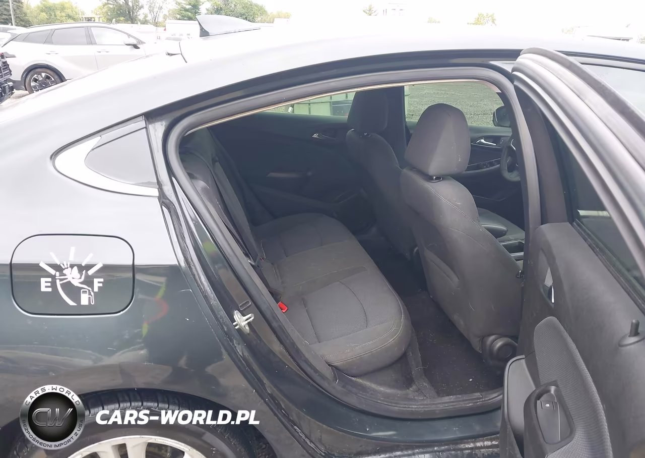 2018 Chevrolet Cruze Lt Auto VIN:1G1BE5SM7J7180618 - 8