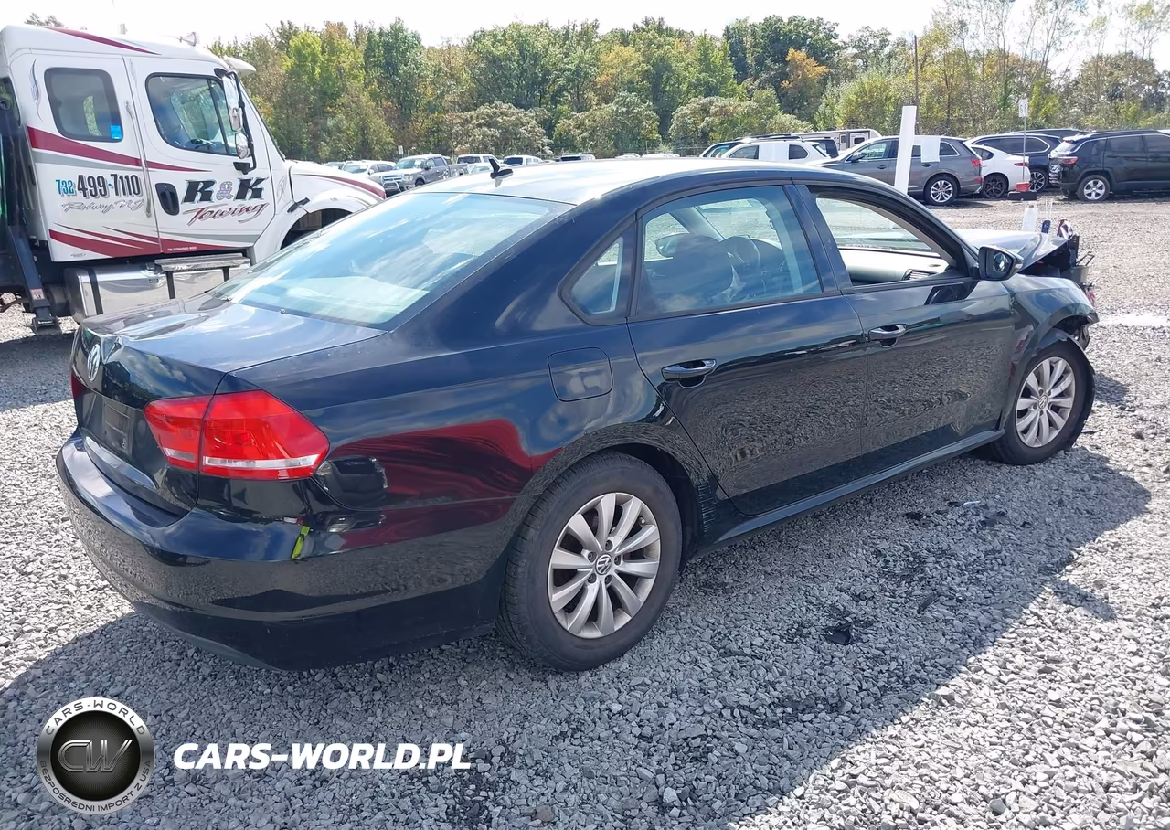 2012 Volkswagen Passat 2.5L S VIN:1VWAP7A35CC048482 - 4