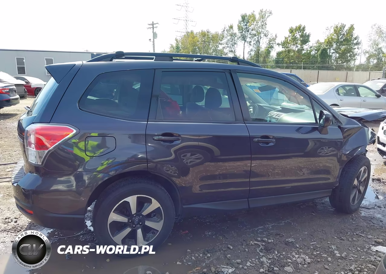 2018 Subaru Forester 2.5I Premium VIN:JF2SJAGC9JH530905 - 14