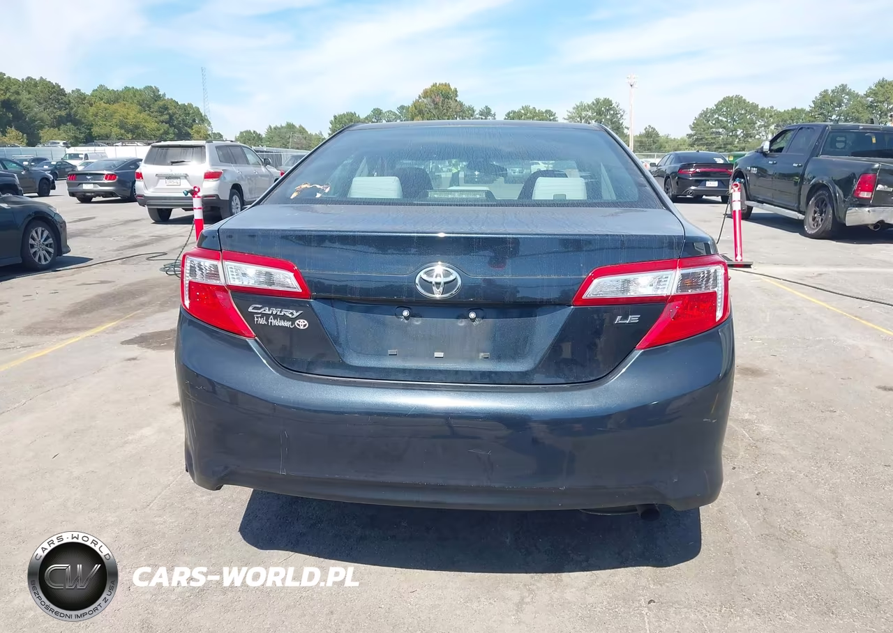 2013 Toyota Camry Le VIN:4T1BF1FK7DU691494 - 16