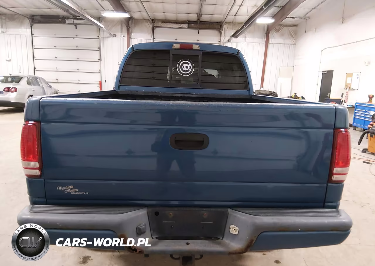 2002 Dodge Dakota Sport VIN:1B7HG38Z32S663315 - 16