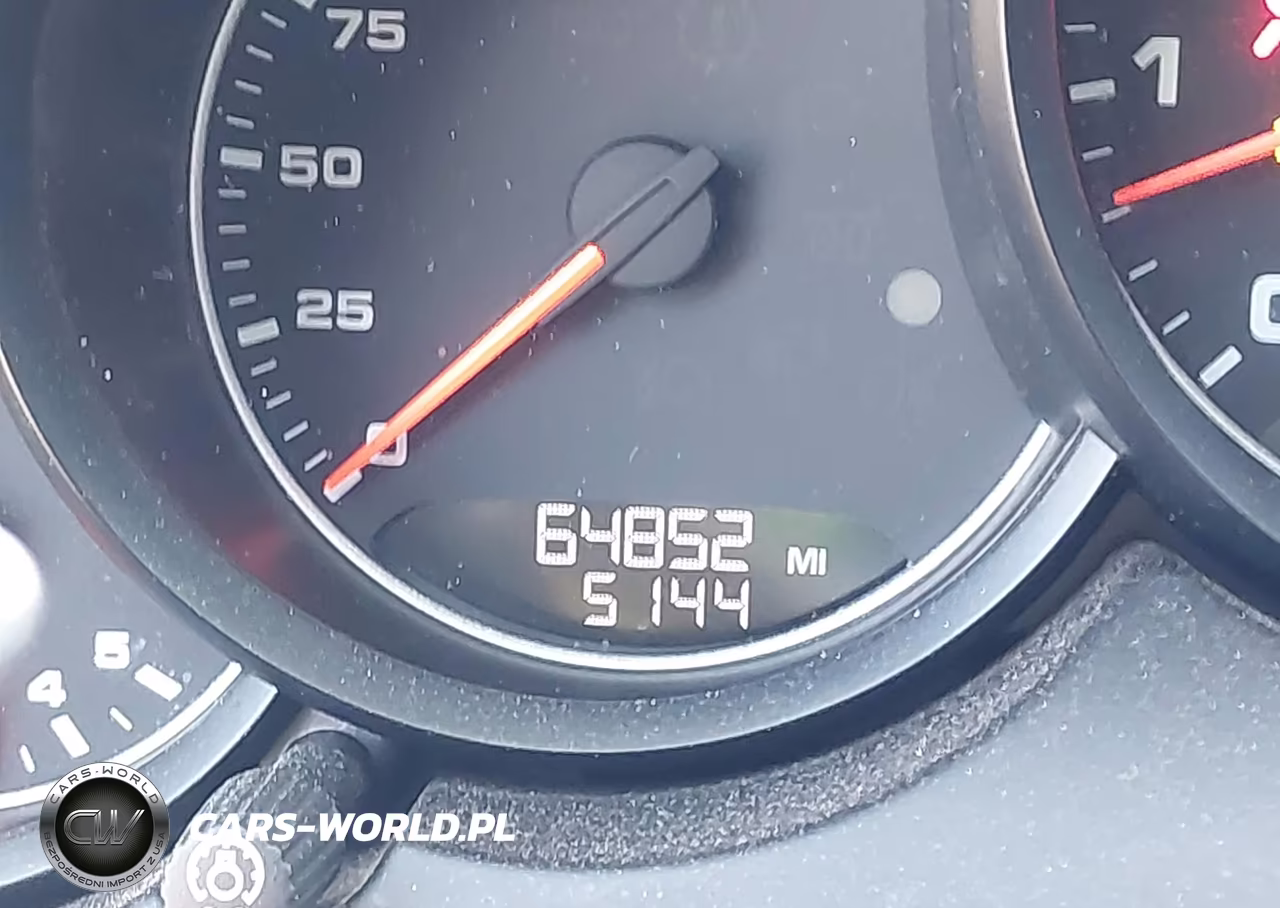 2017 Porsche Cayenne Platinum Edition VIN:WP1AA2A27HKA91831 - 15
