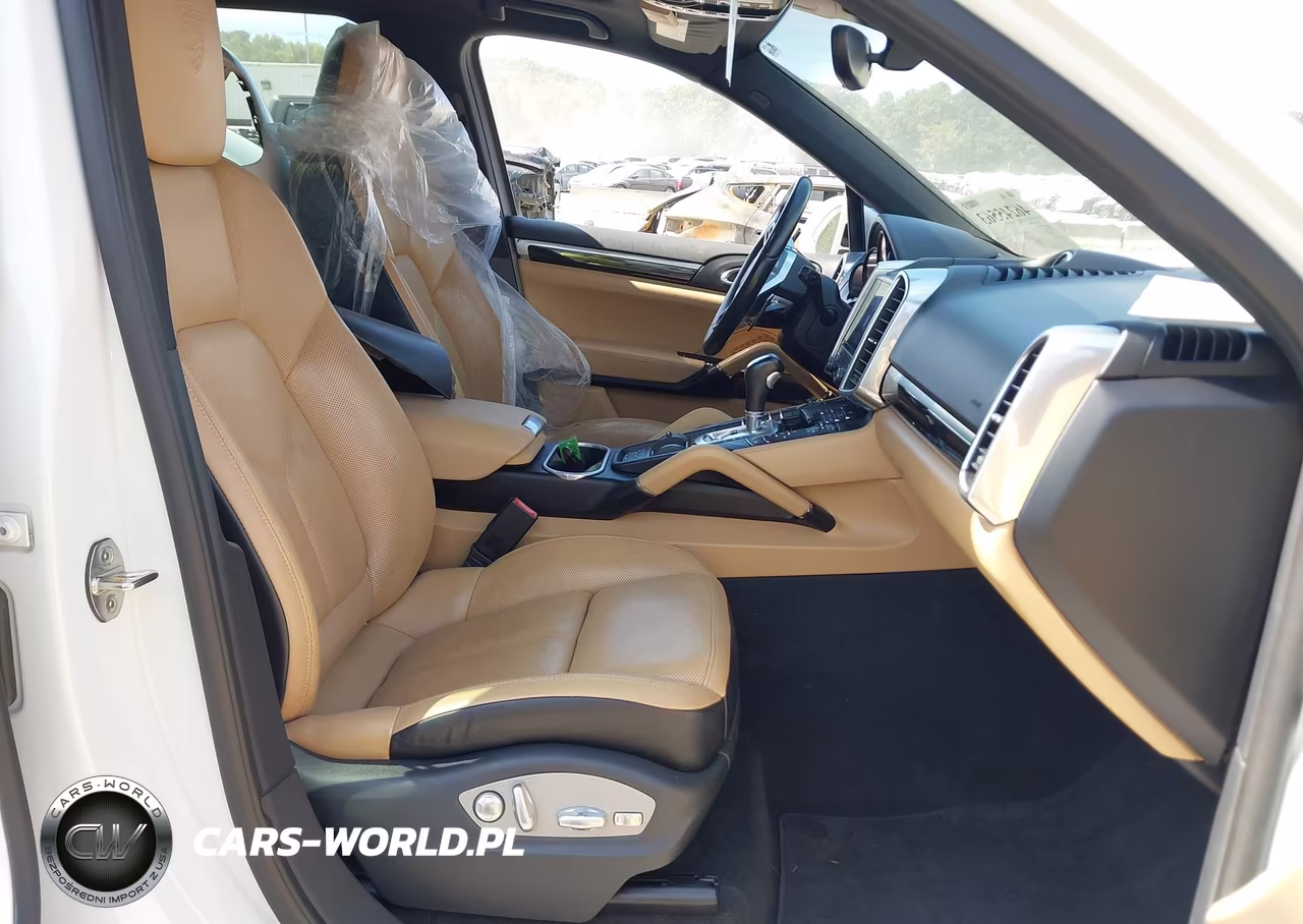 2017 Porsche Cayenne Platinum Edition VIN:WP1AA2A27HKA91831 - 5