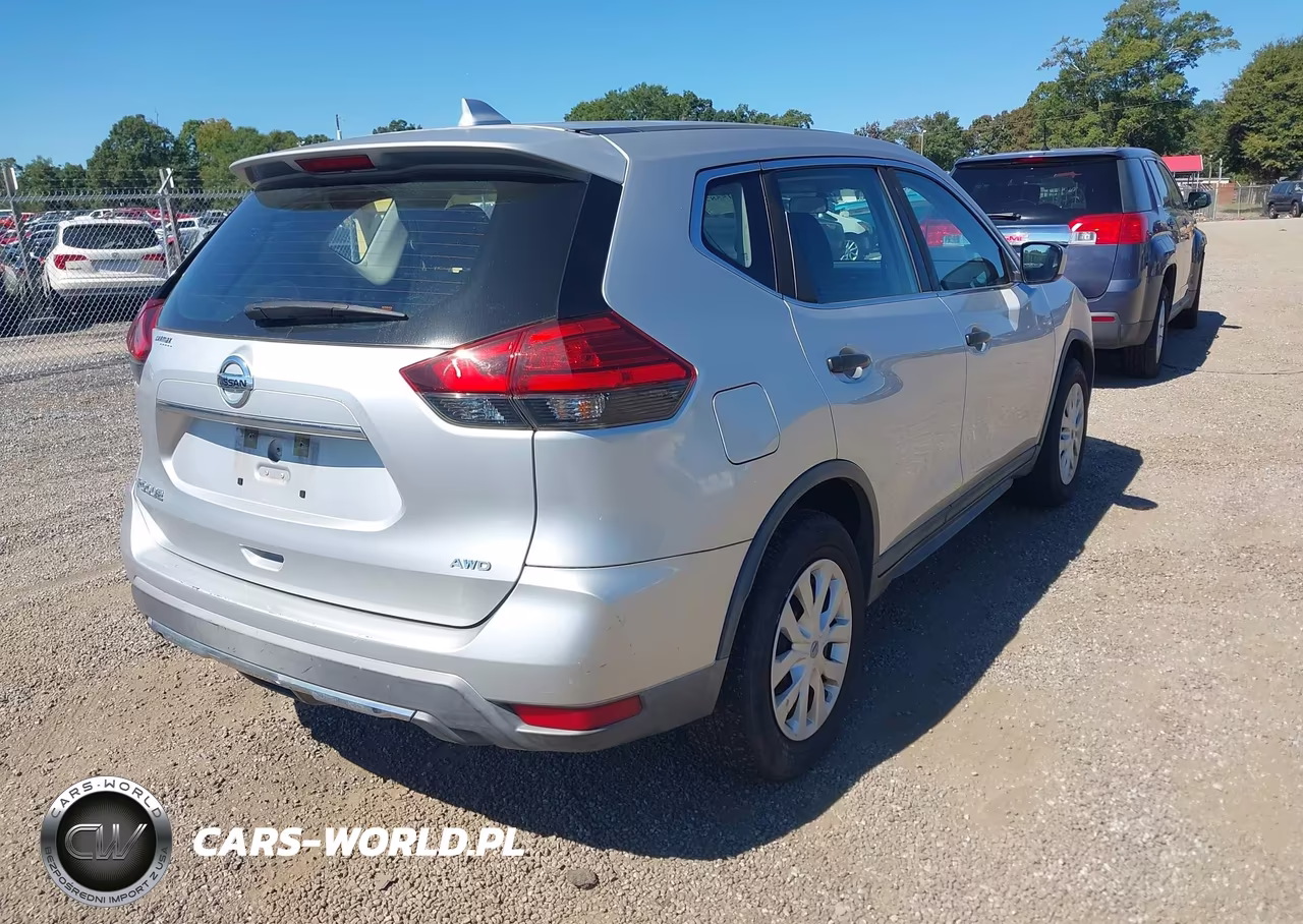 2017 Nissan Rogue S VIN:KNMAT2MV1HP574350 - 4