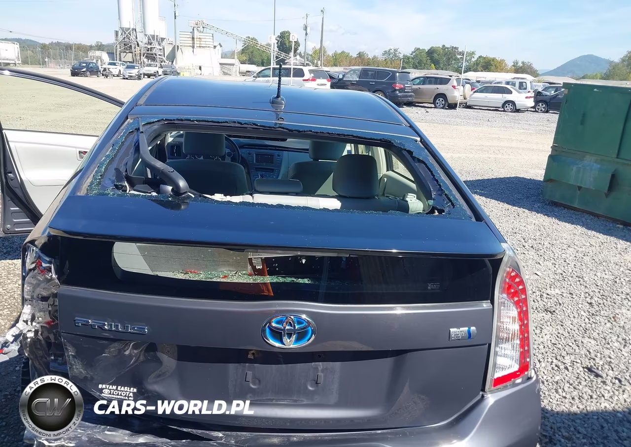 2014 Toyota Prius Four VIN:JTDKN3DUXE1791888 - 18