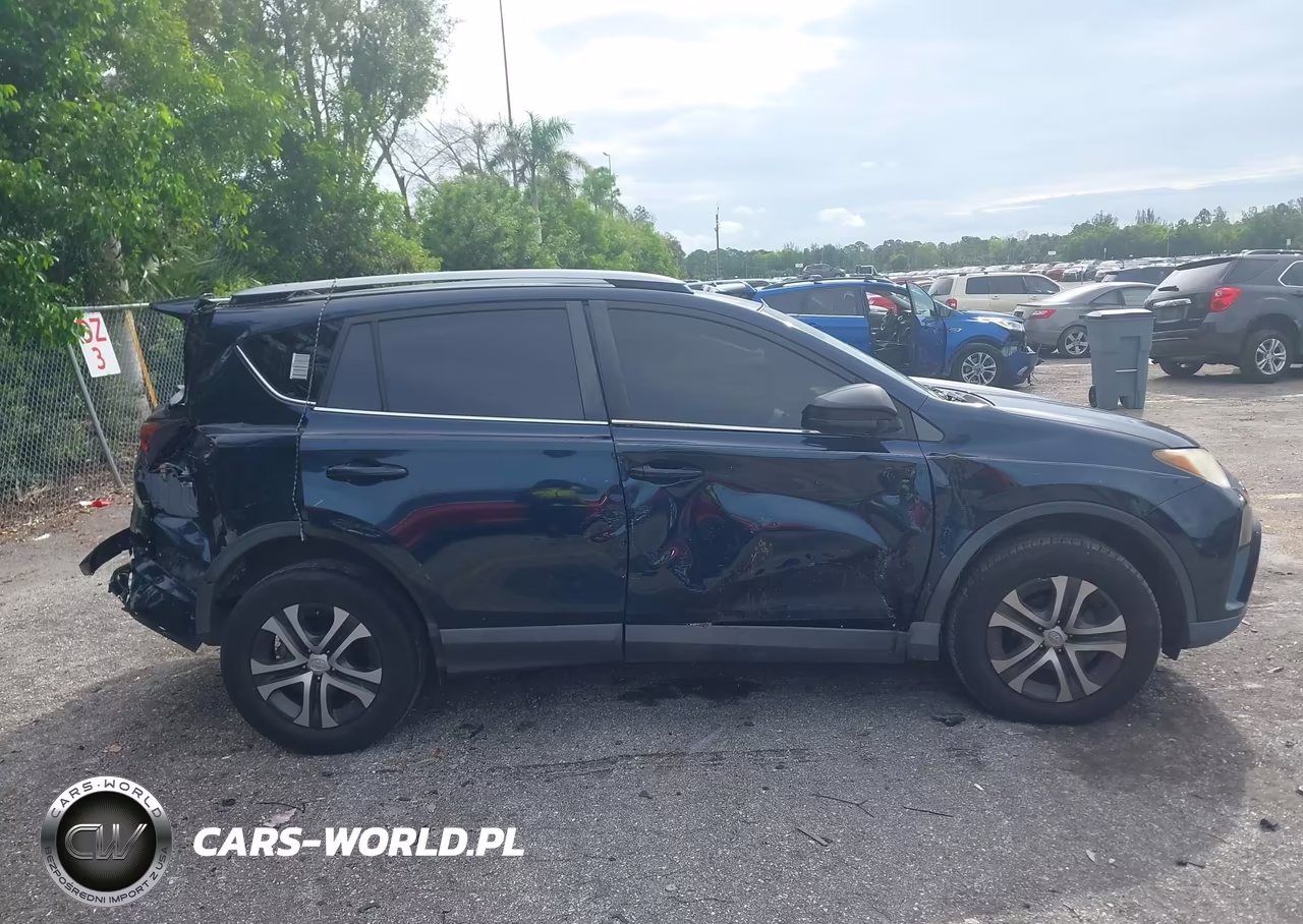 2018 Toyota Rav4 Le VIN:JTMZFREV0JJ201052 - 13