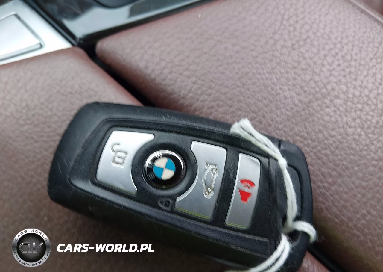 2016 BMW 528I xDrive VIN:WBA5A7C58GG150729 - 11