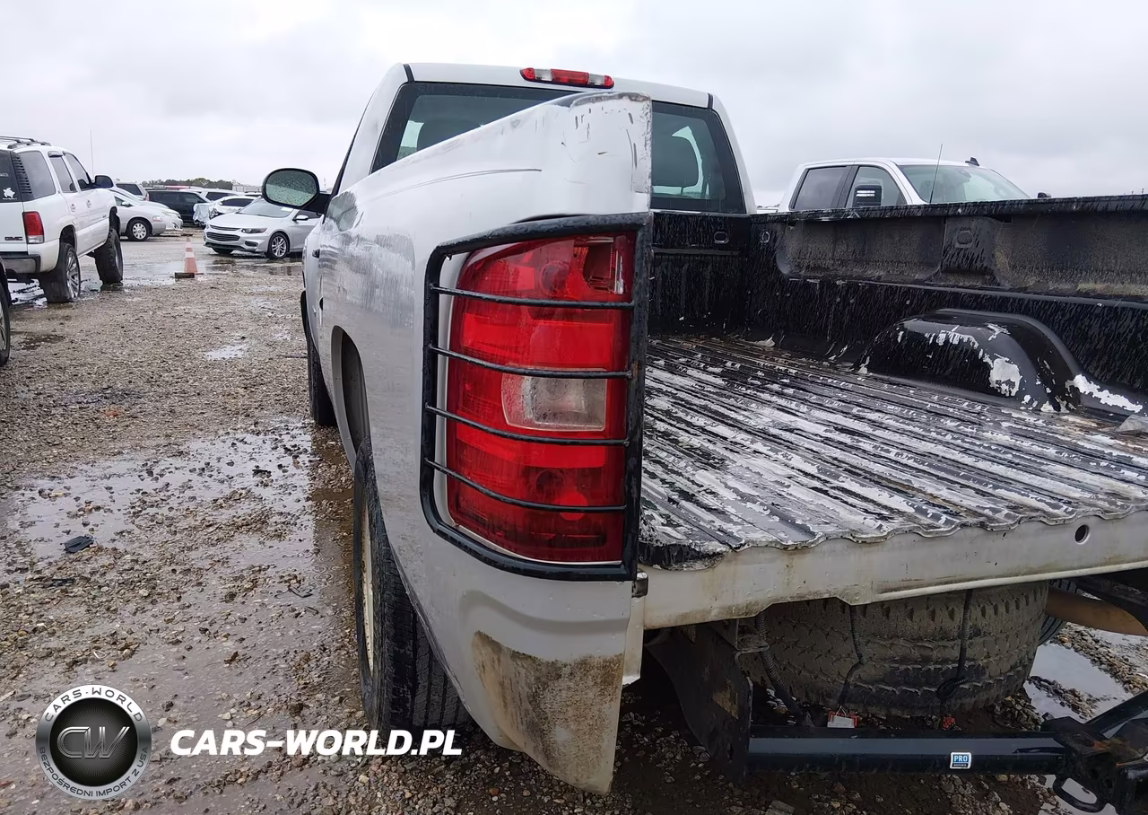 2010 Chevrolet Silverado 1500 Work Truck VIN:1GCPCPEA0AZ223992 - 14