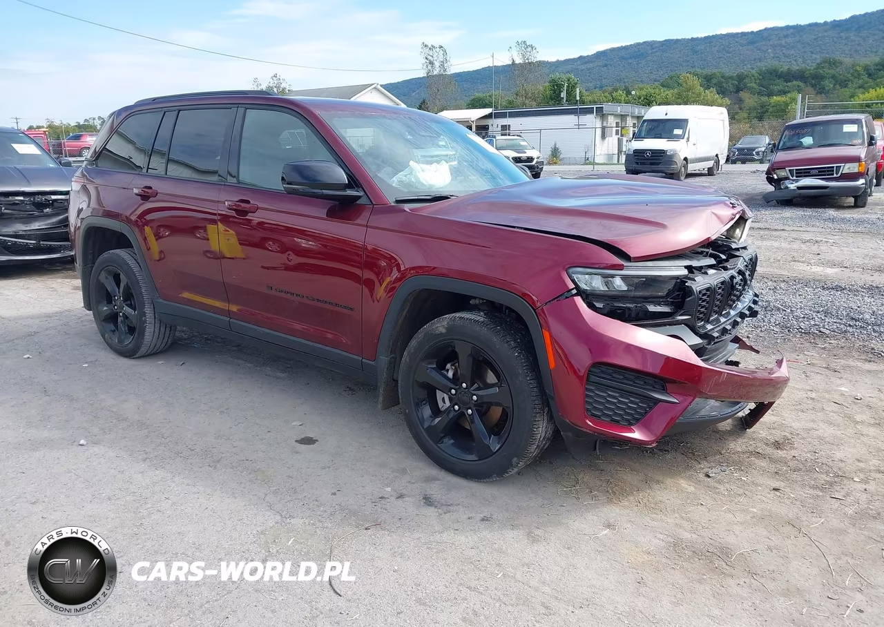 2025 Jeep Grand Cherokee Altitude 4X4
