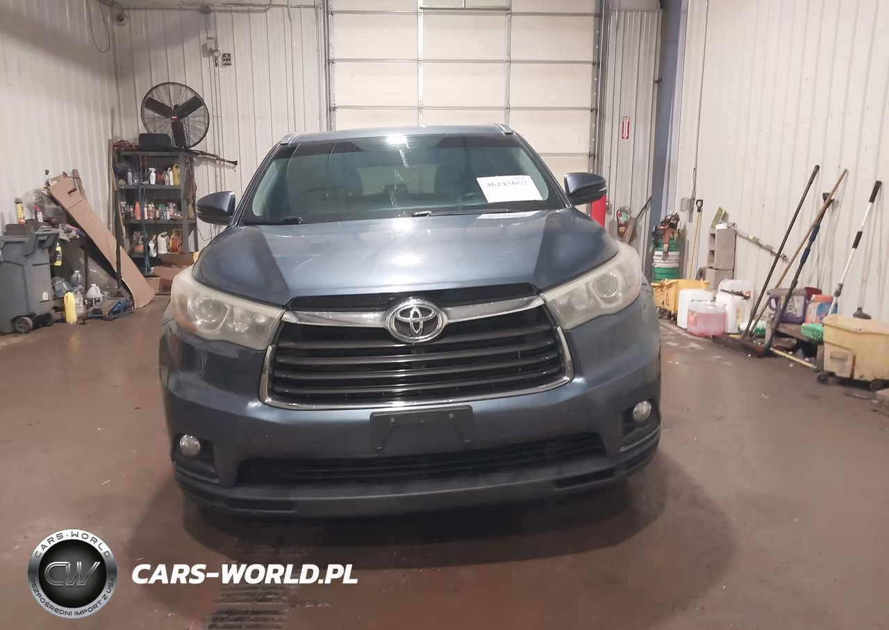 2015 Toyota Highlander Xle V6 VIN:5TDJKRFH9FS174638 - 12